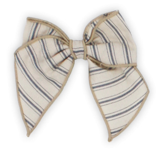 Abito beige con fiocco rapife