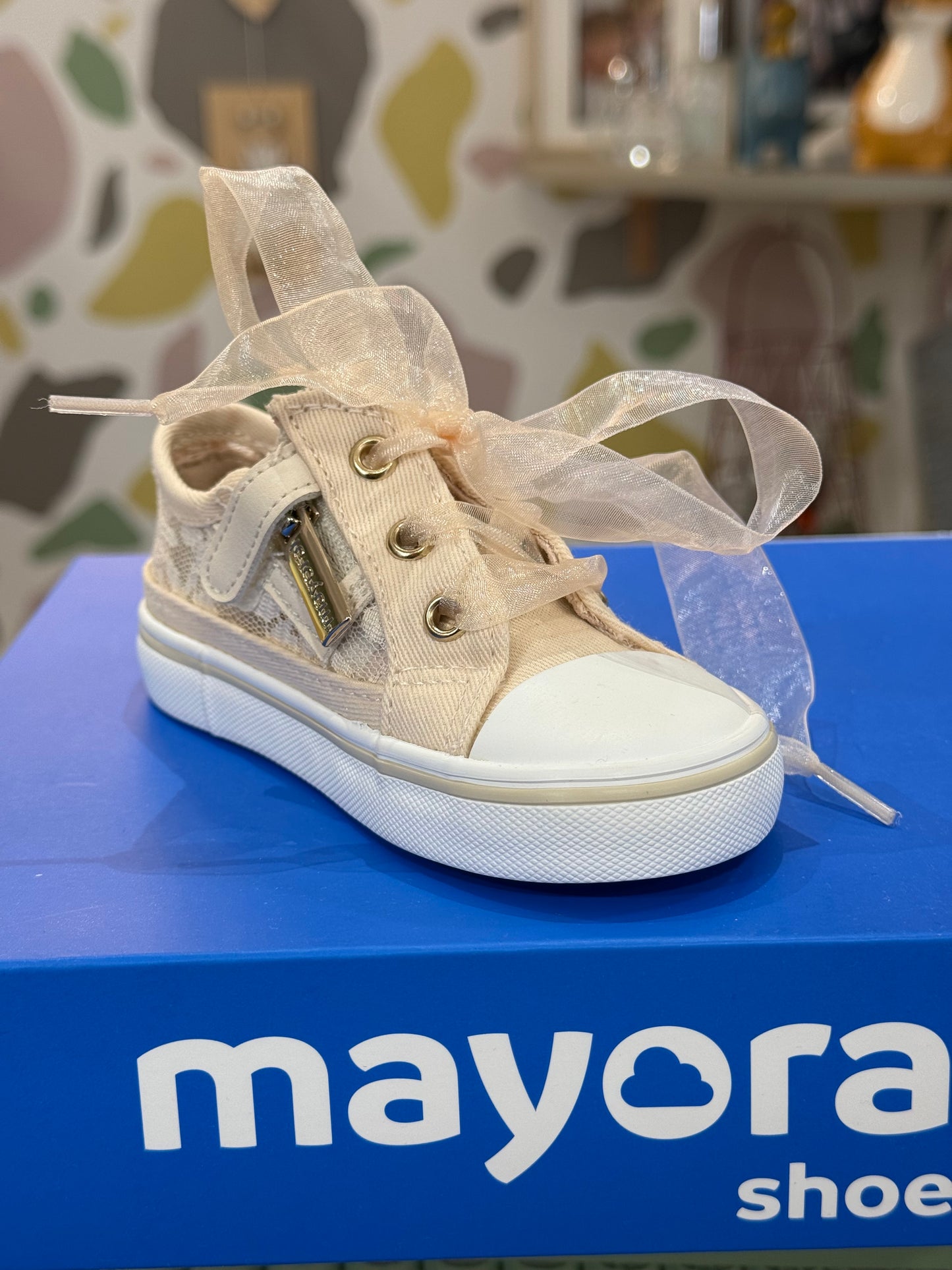 Sneakers pizzo Mayoral