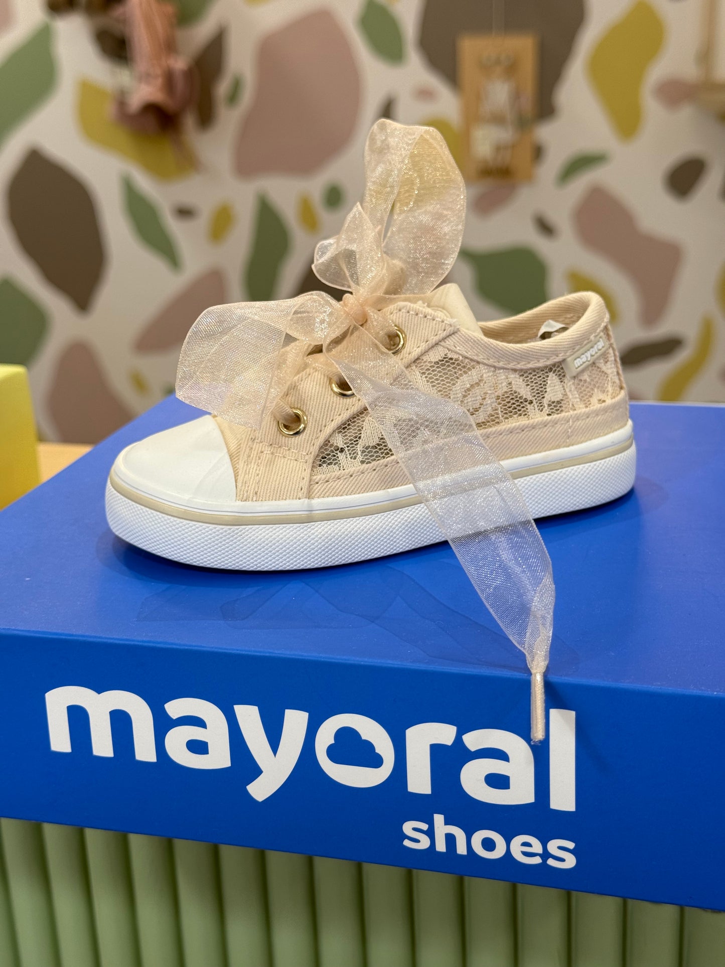 Sneakers pizzo Mayoral